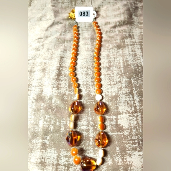 Orange Necklace - Picture 1 of 1
